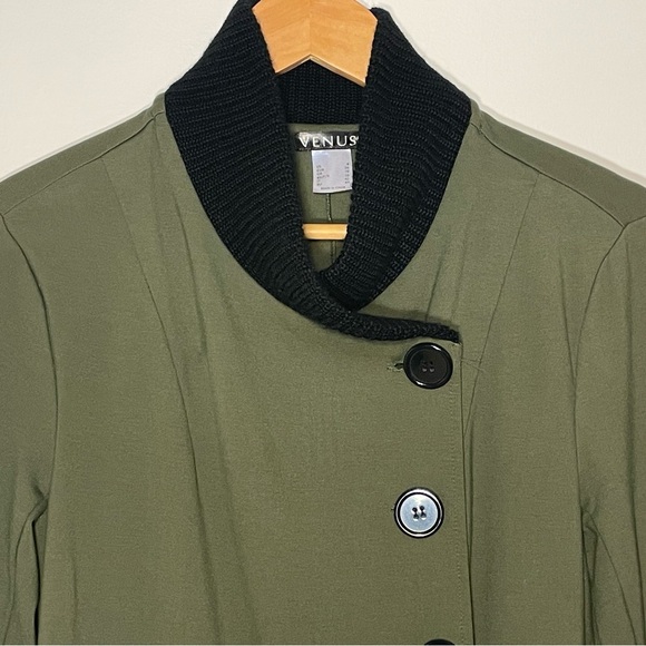 Venus Knit Asymmetrical Big Button-Front Jacket Top Olive Womens Sz 4 Equestrian - Picture 2 of 12